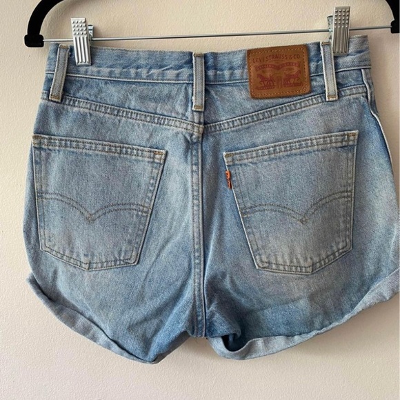 Levi’s Shorts - Picture 4 of 6
